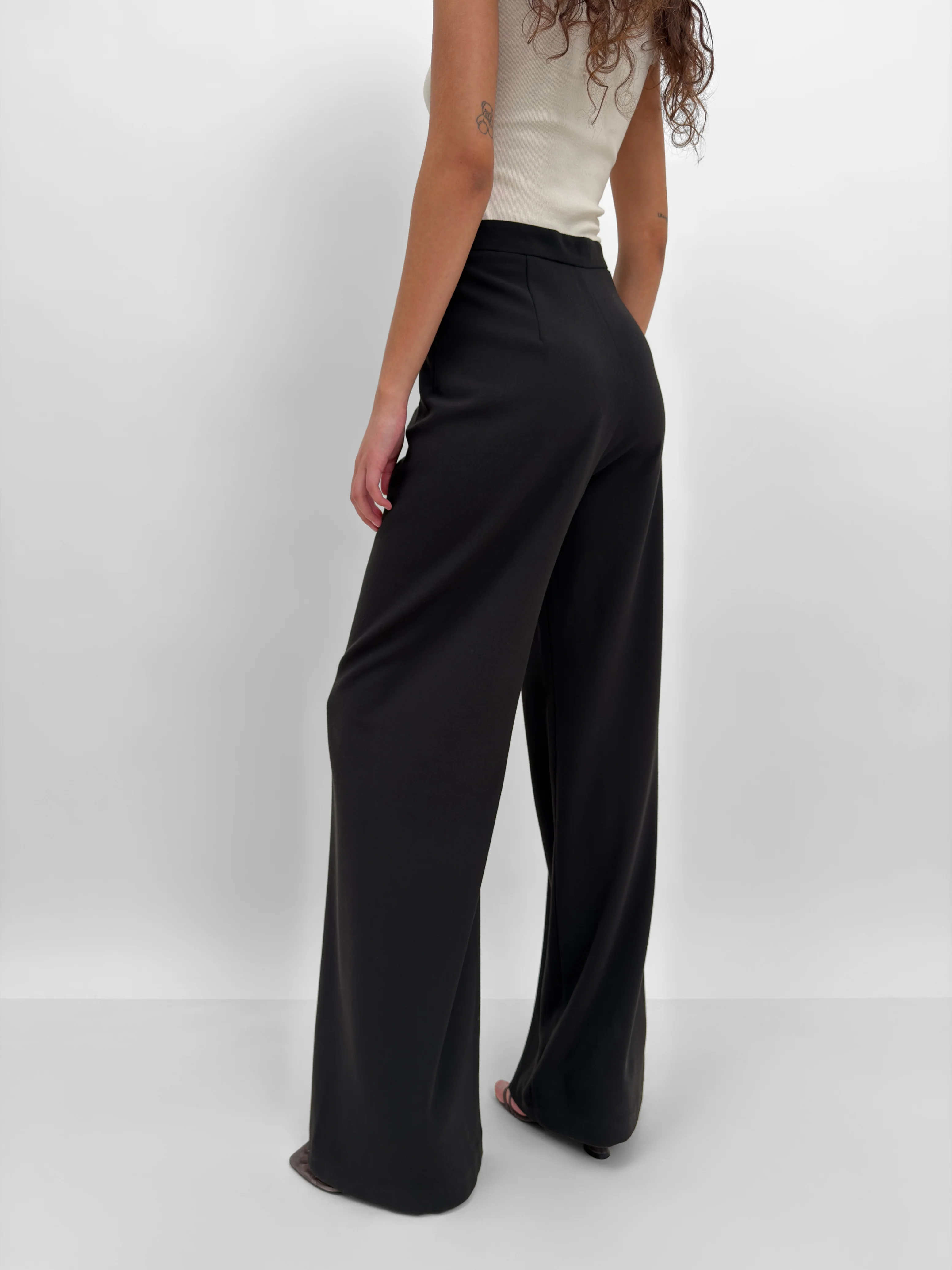 The Sini soft suiting pant - Image 6