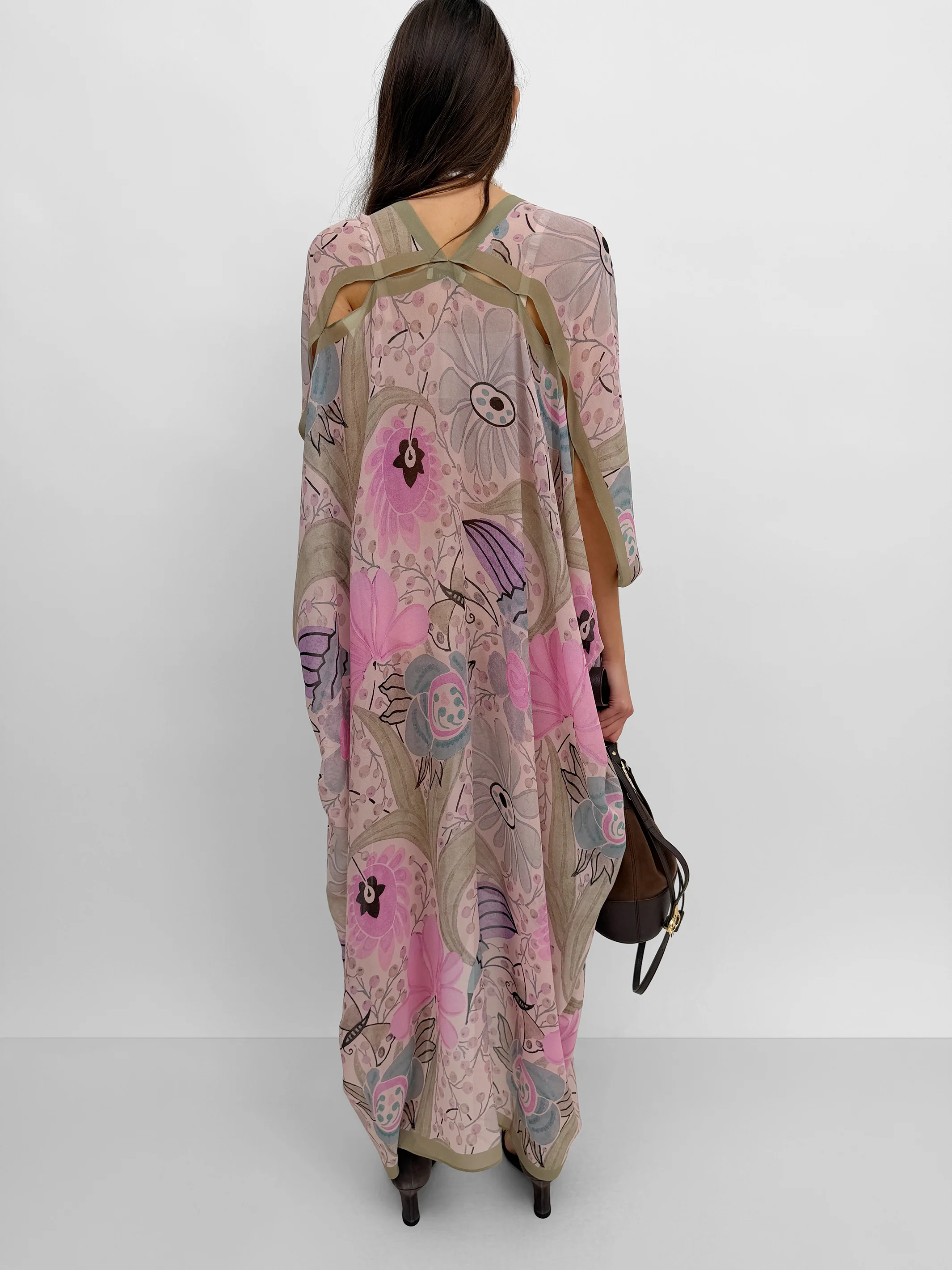 The Agave silk caftan in Ducharne - Image 4