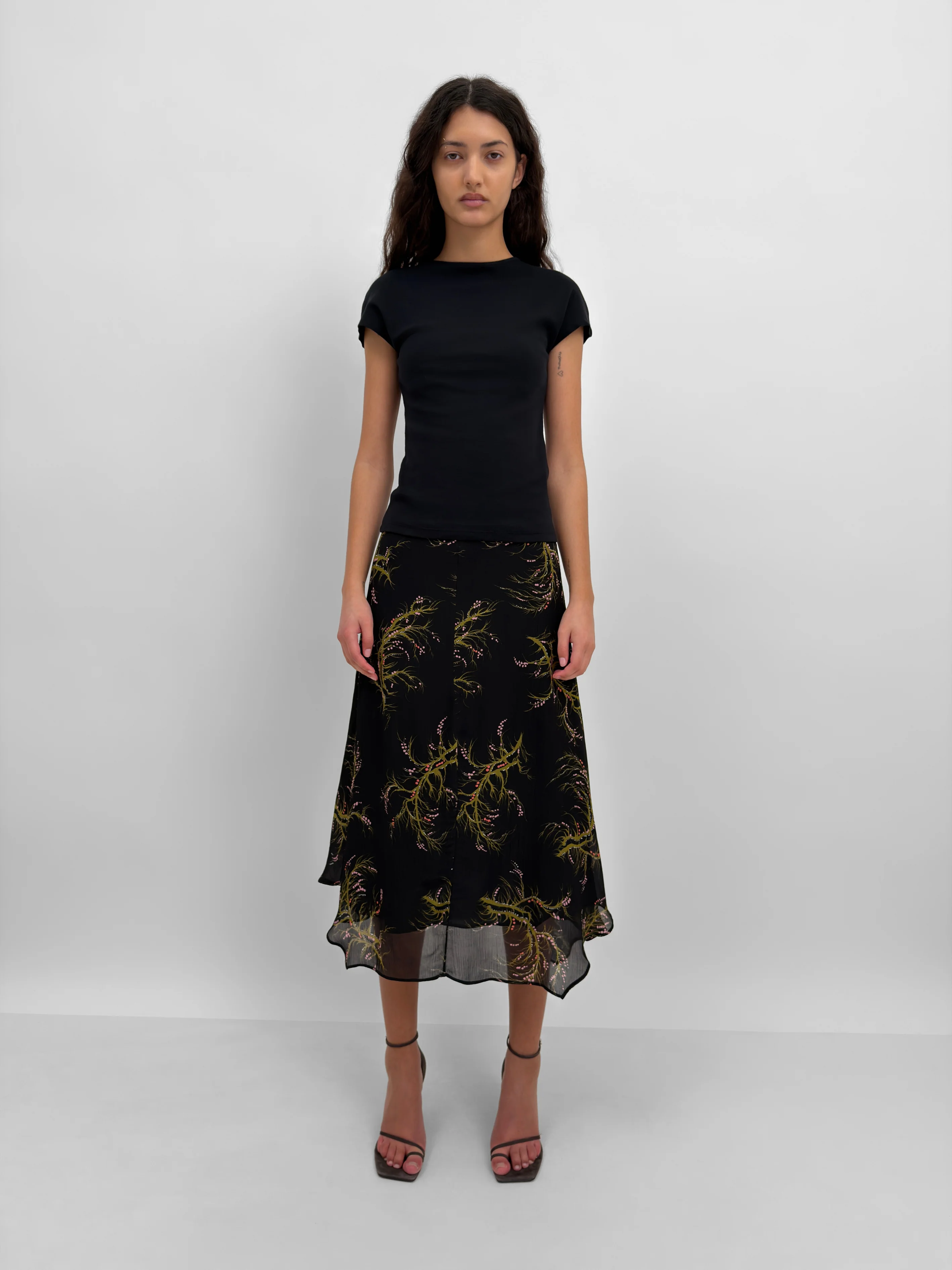The Amalia fluid skirt in Seaweed - Image 2