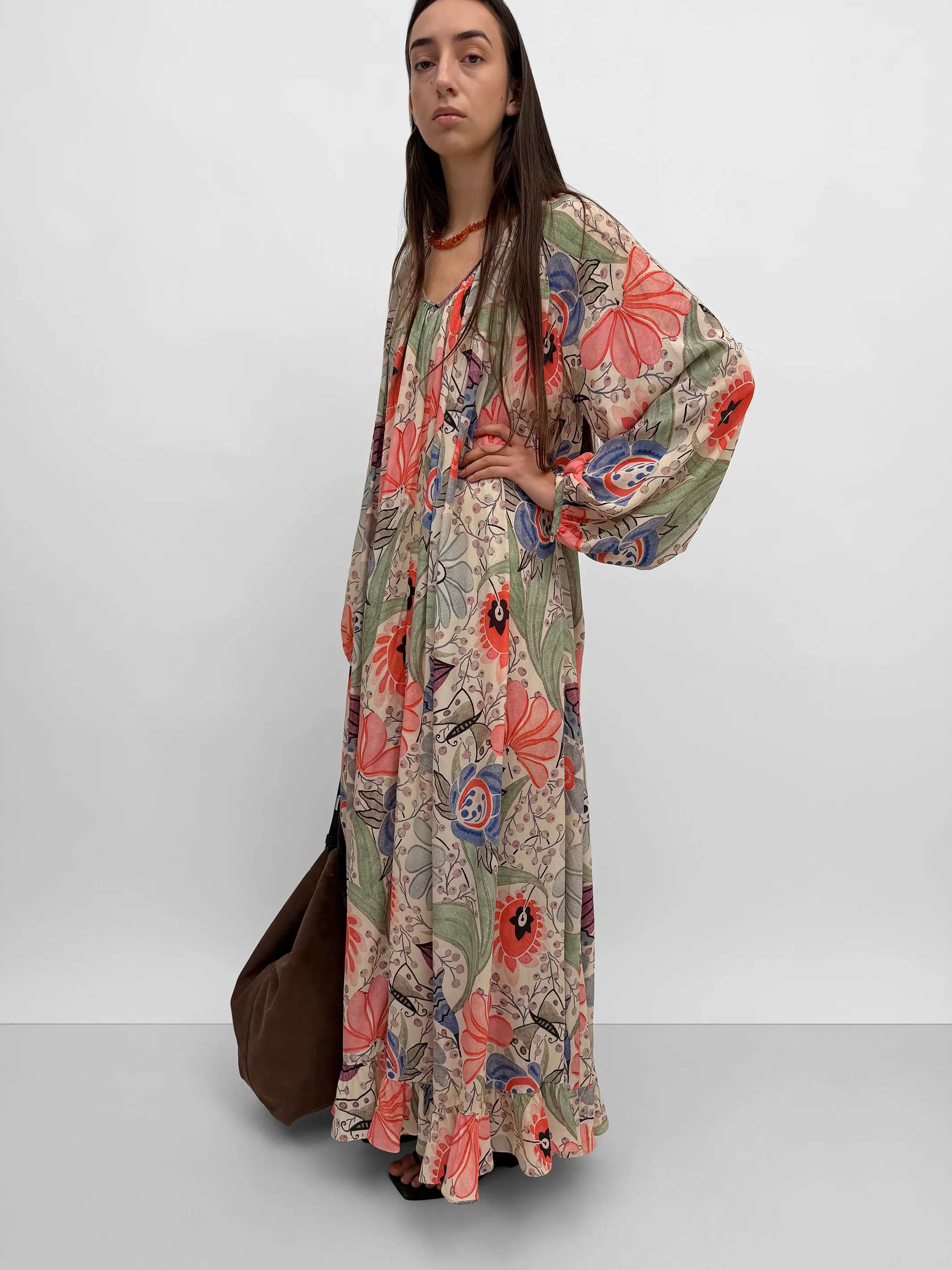 The Amora light silk dress in print - Image 4