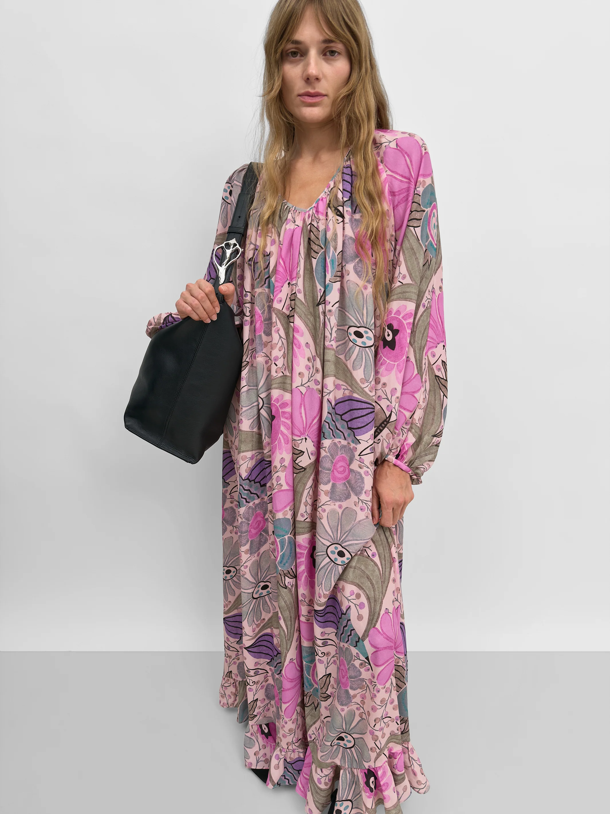 The Amora maxi dress in Ducharne - Image 2