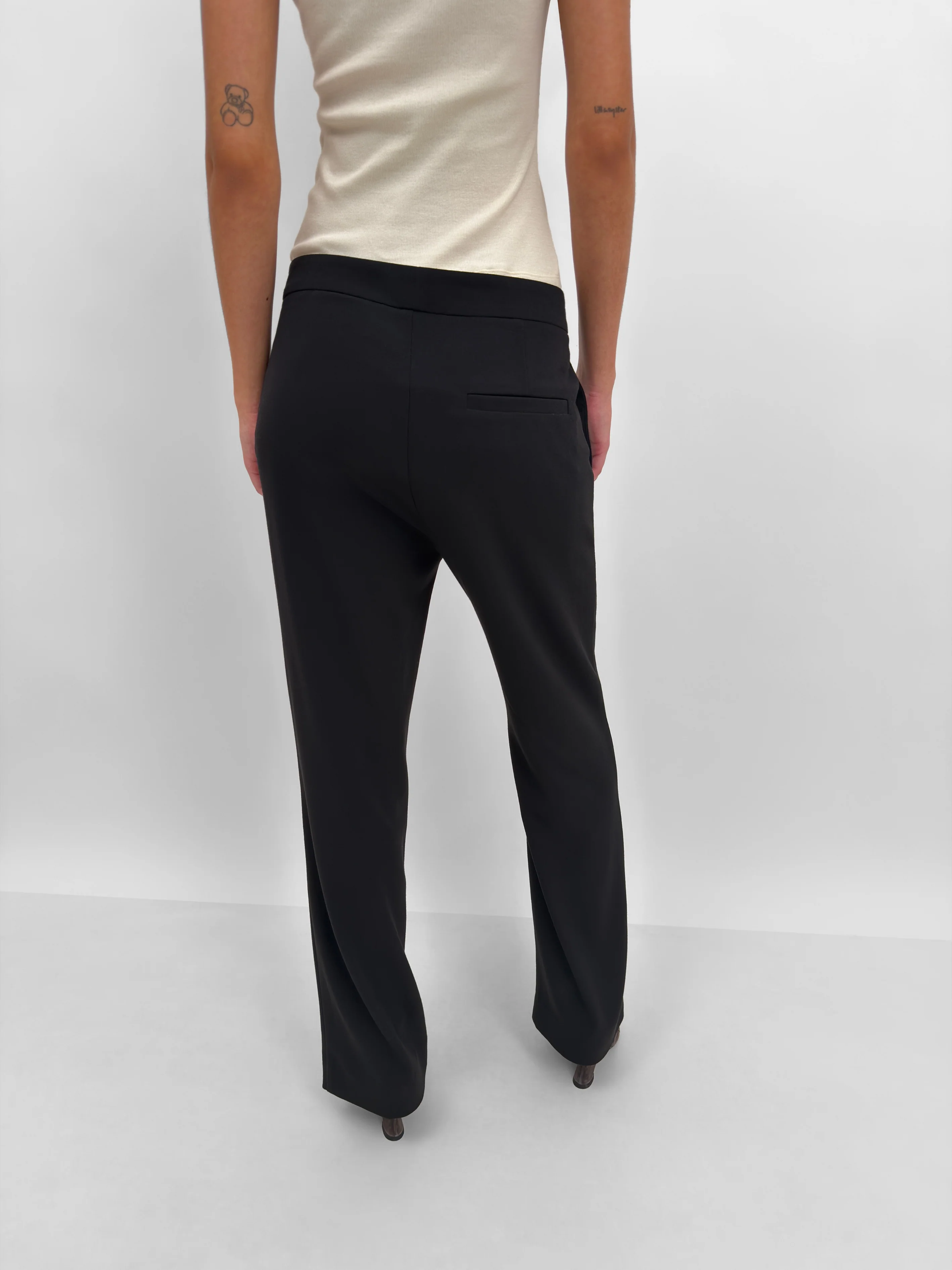 The Aniara soft crepe pant - Image 6