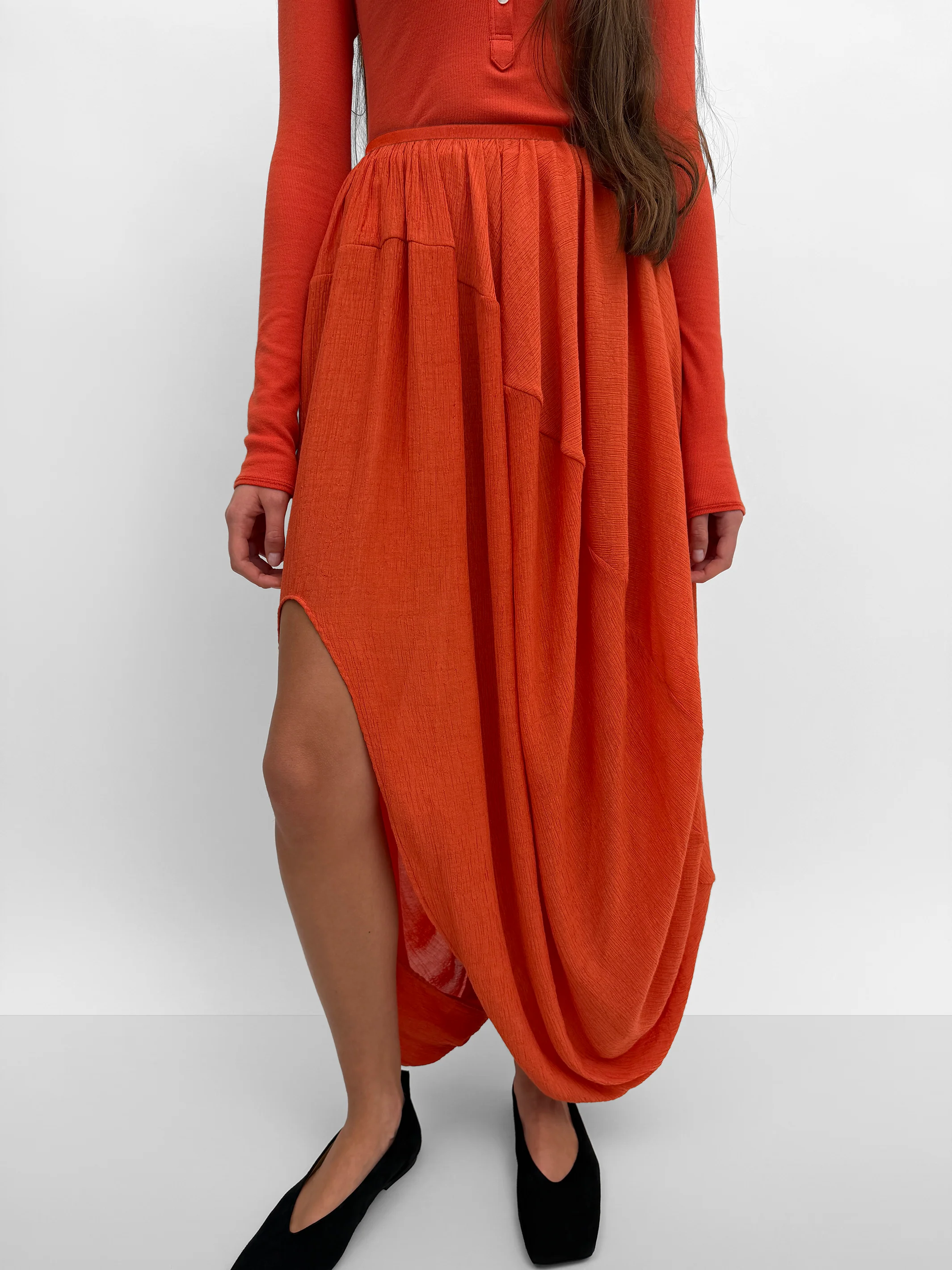 The Cybele Plissé draped balloon skirt - Image 4