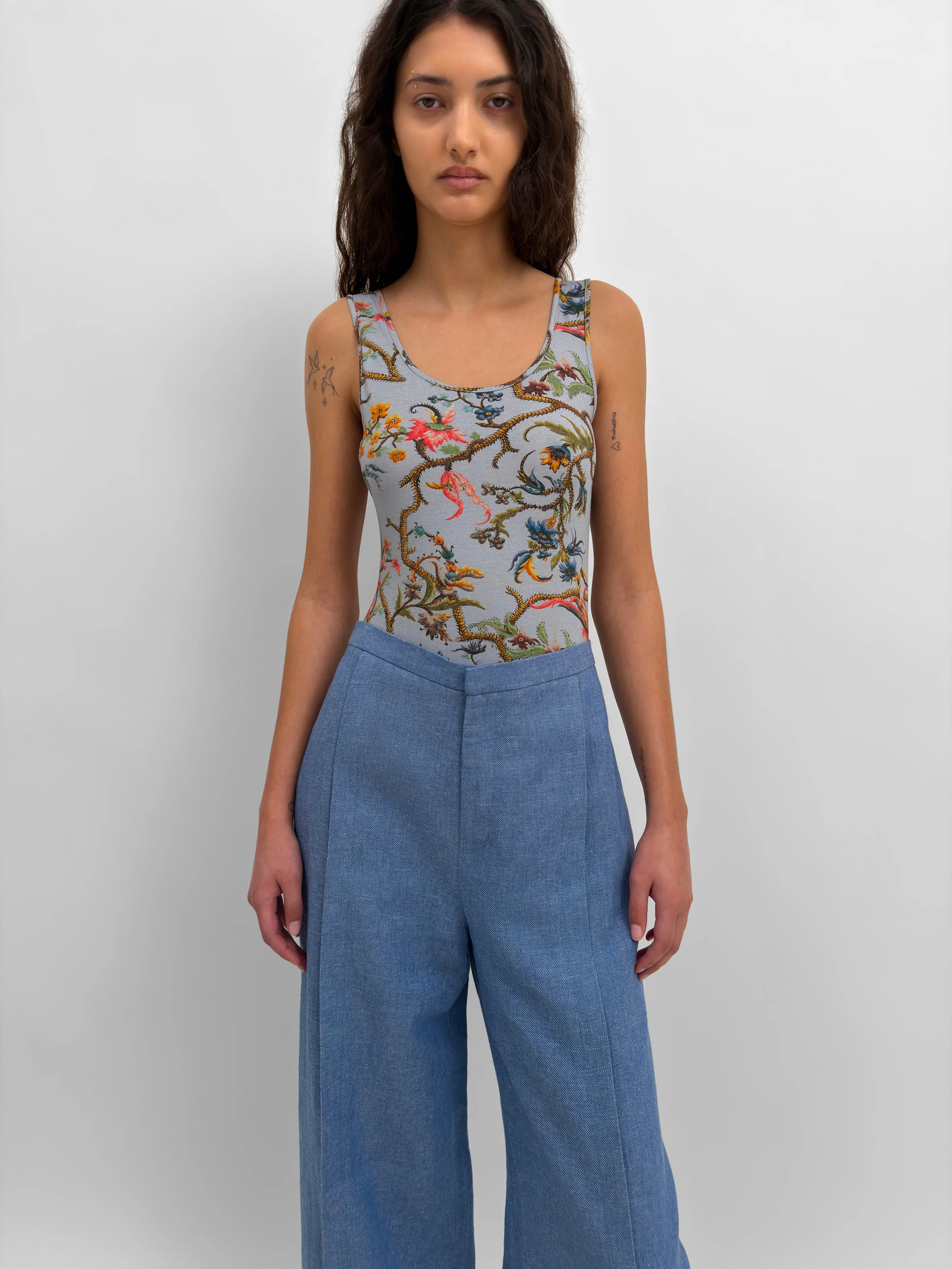 The Dasha body in Trailing - Image 2