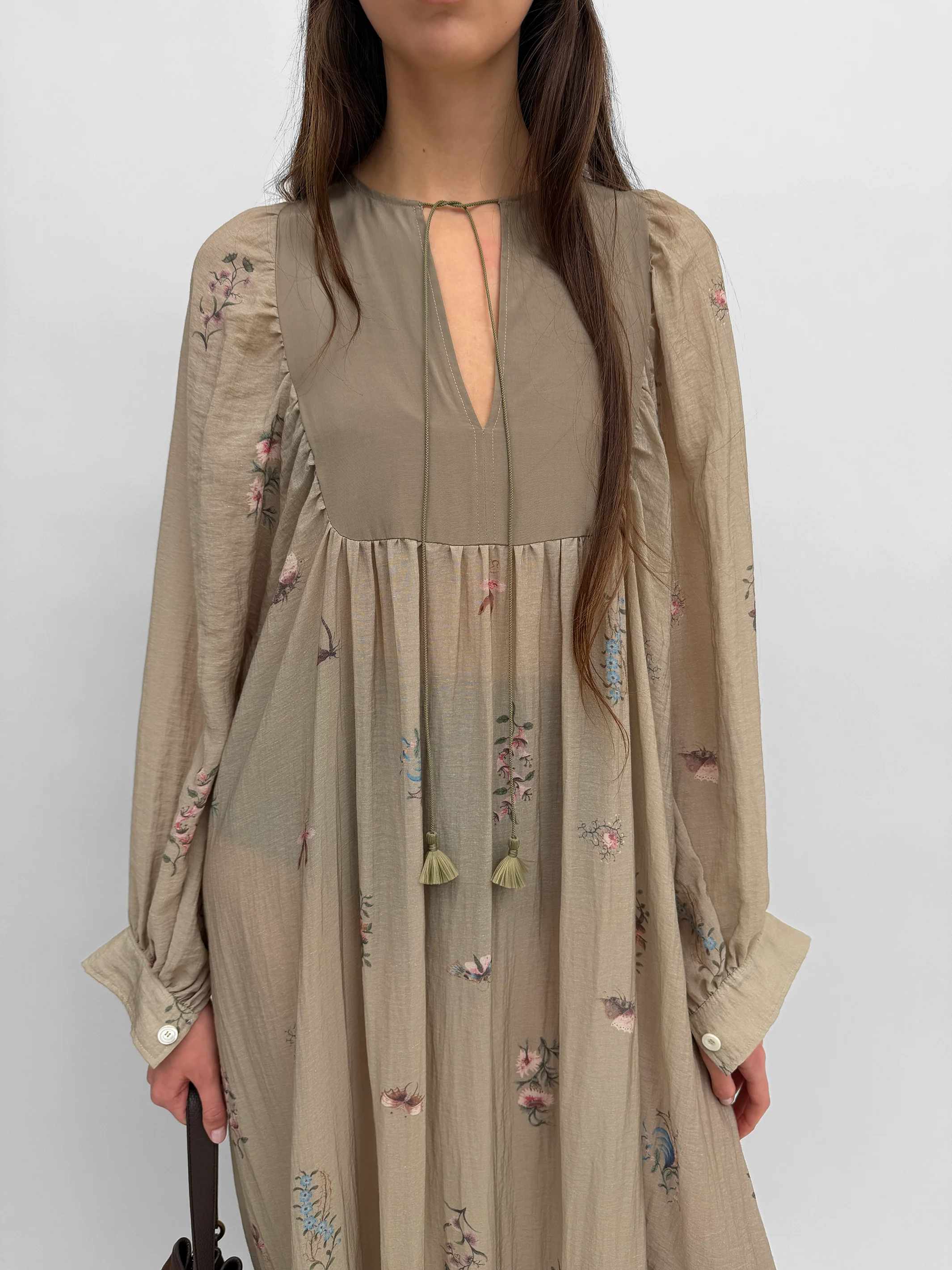 The Emerald maxi dress in Duchess - Image 3