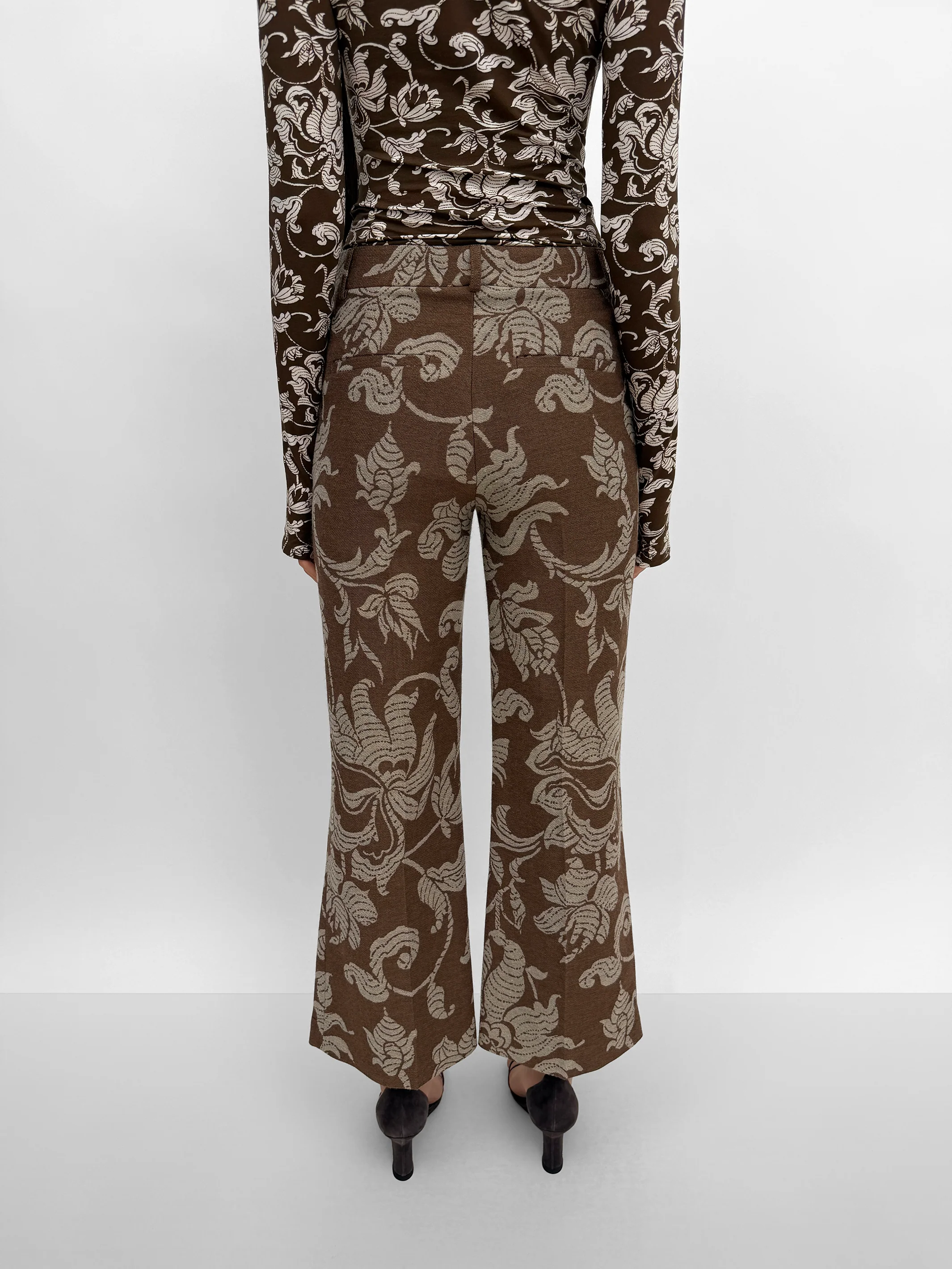 The Femi tailored jacquard pant - Image 4