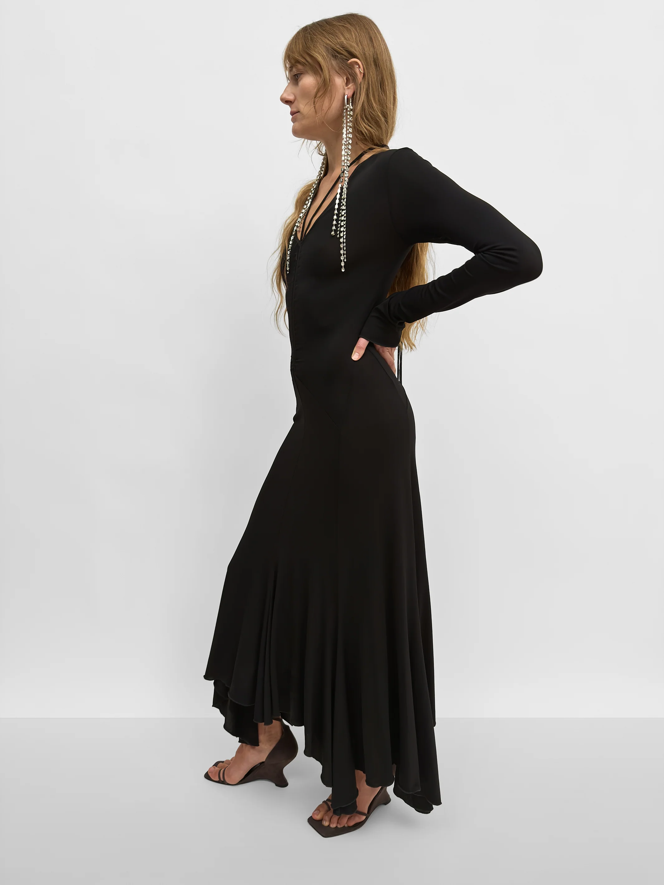 The Jude v-neck fluid tricot dress - Image 3