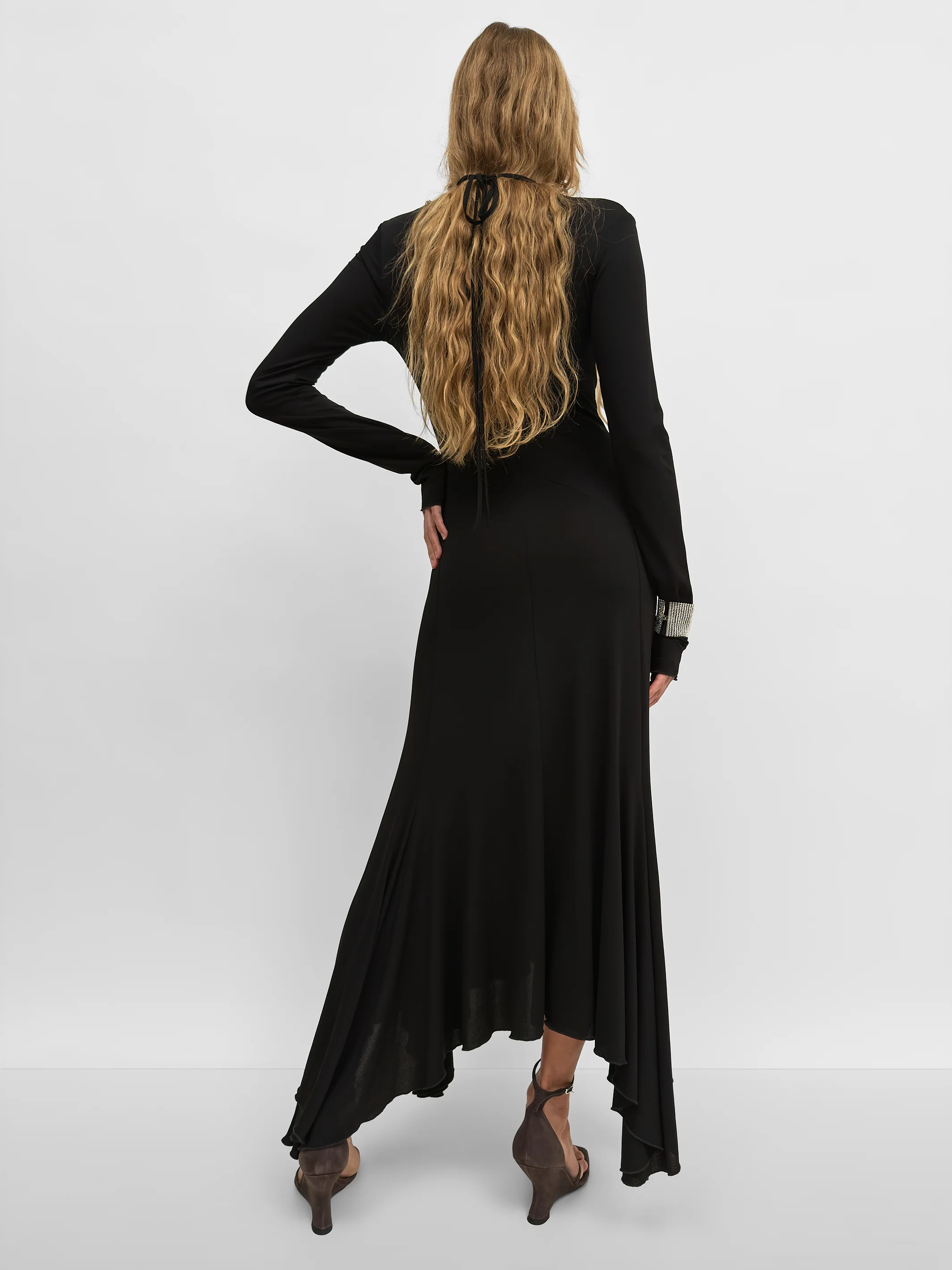 The Jude v-neck fluid tricot dress - Image 5