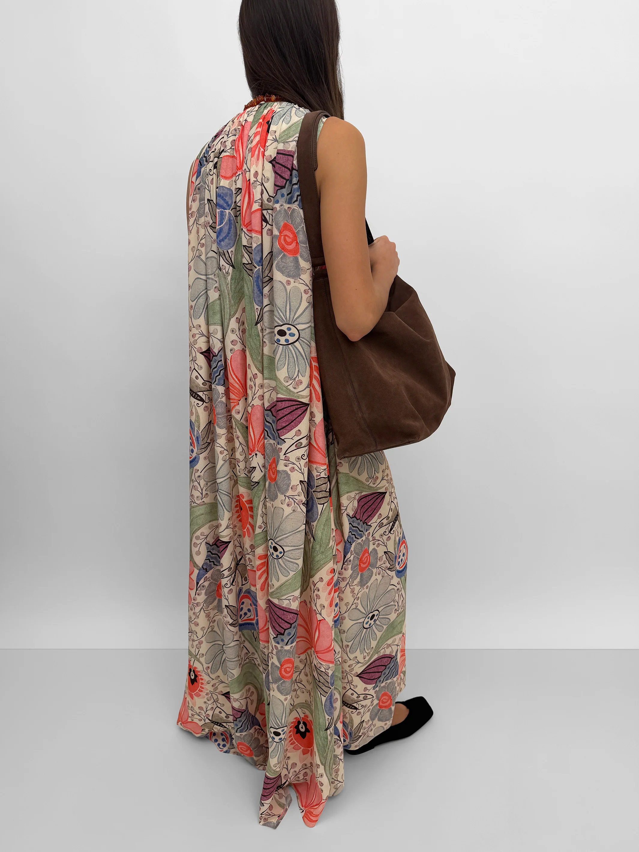 The Lobelia dress in Ducharne - Image 5