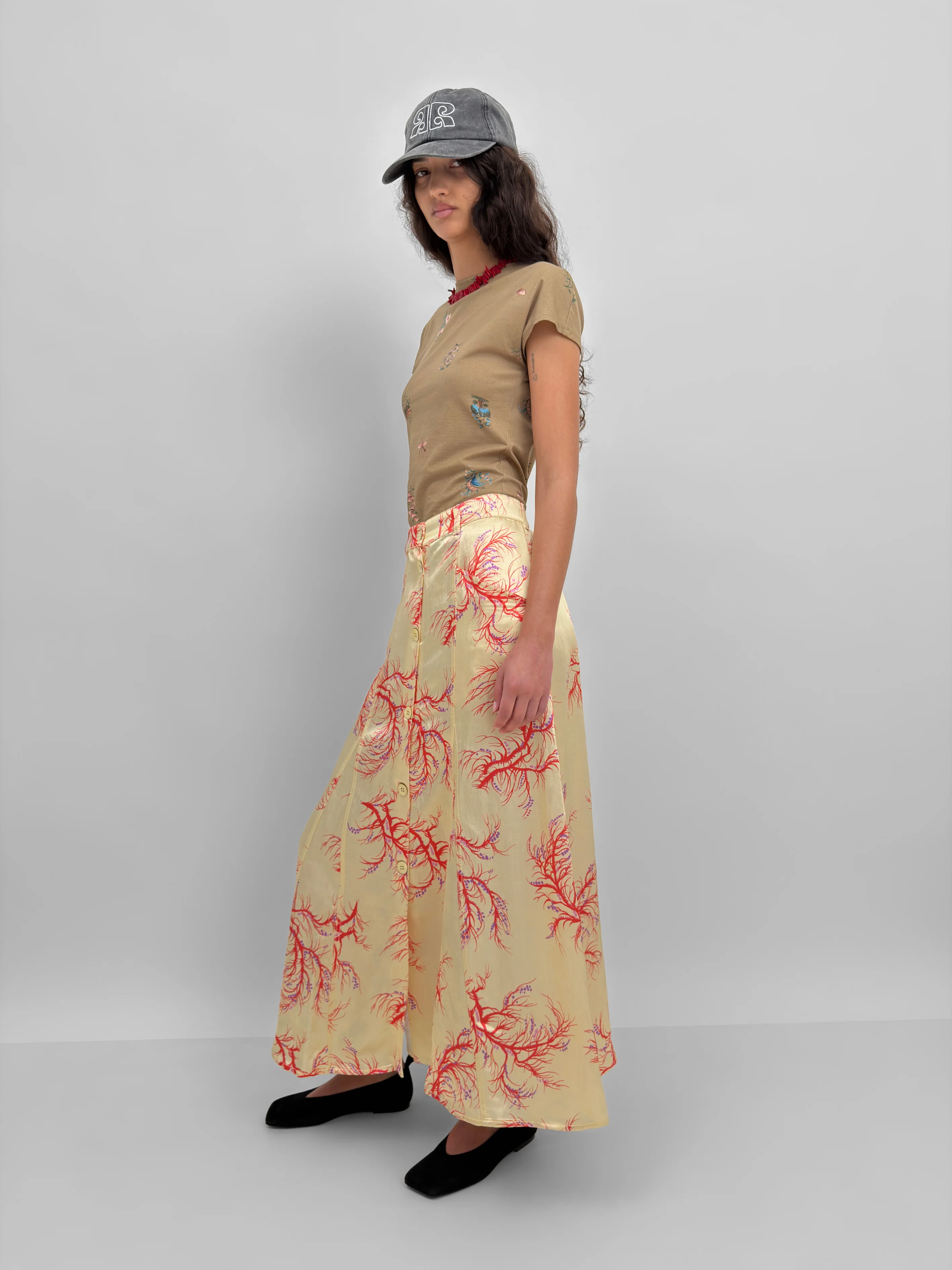 The London mid-calf skirt in Seaweed - Image 3