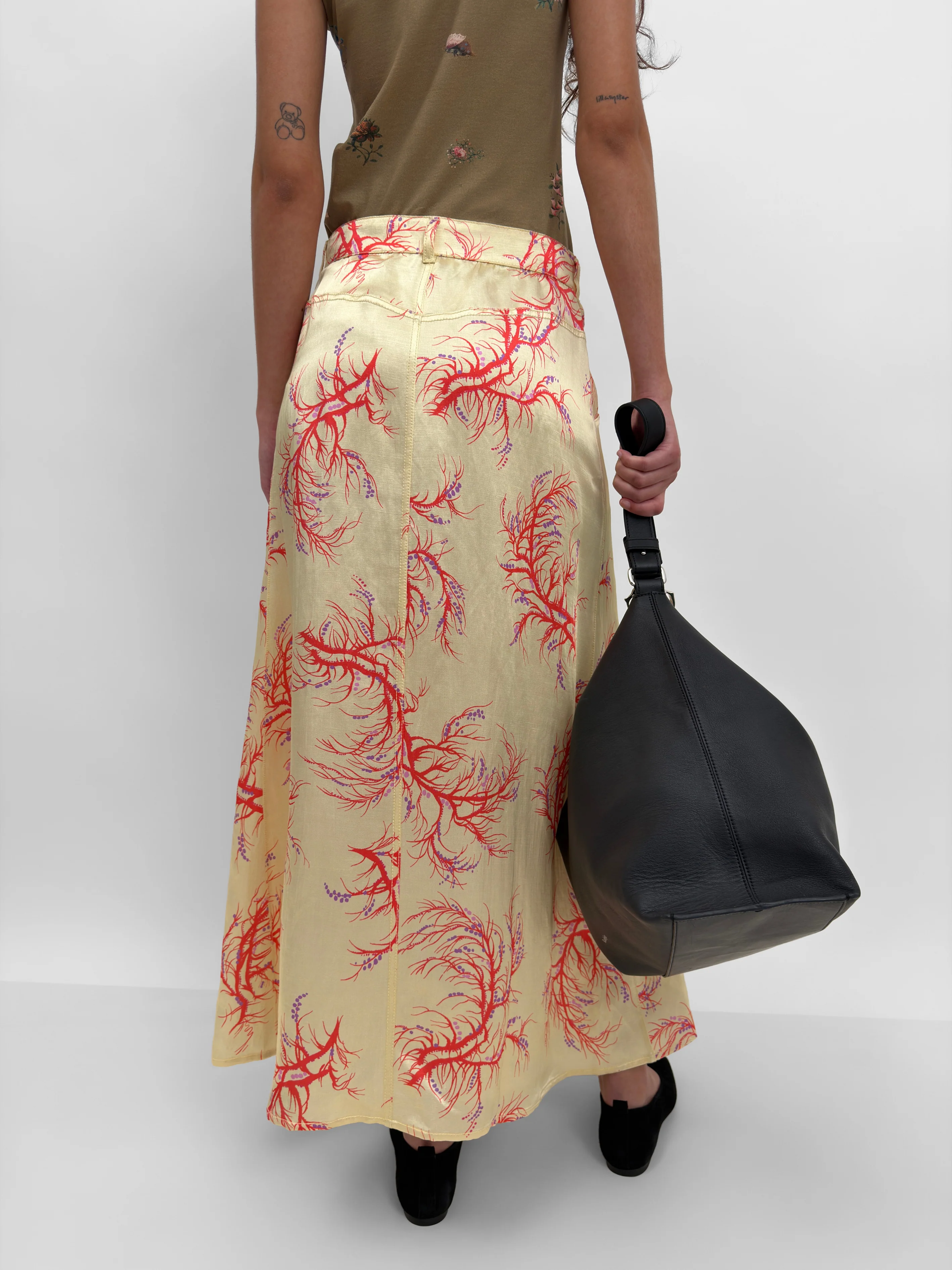The London mid-calf skirt in Seaweed - Image 5