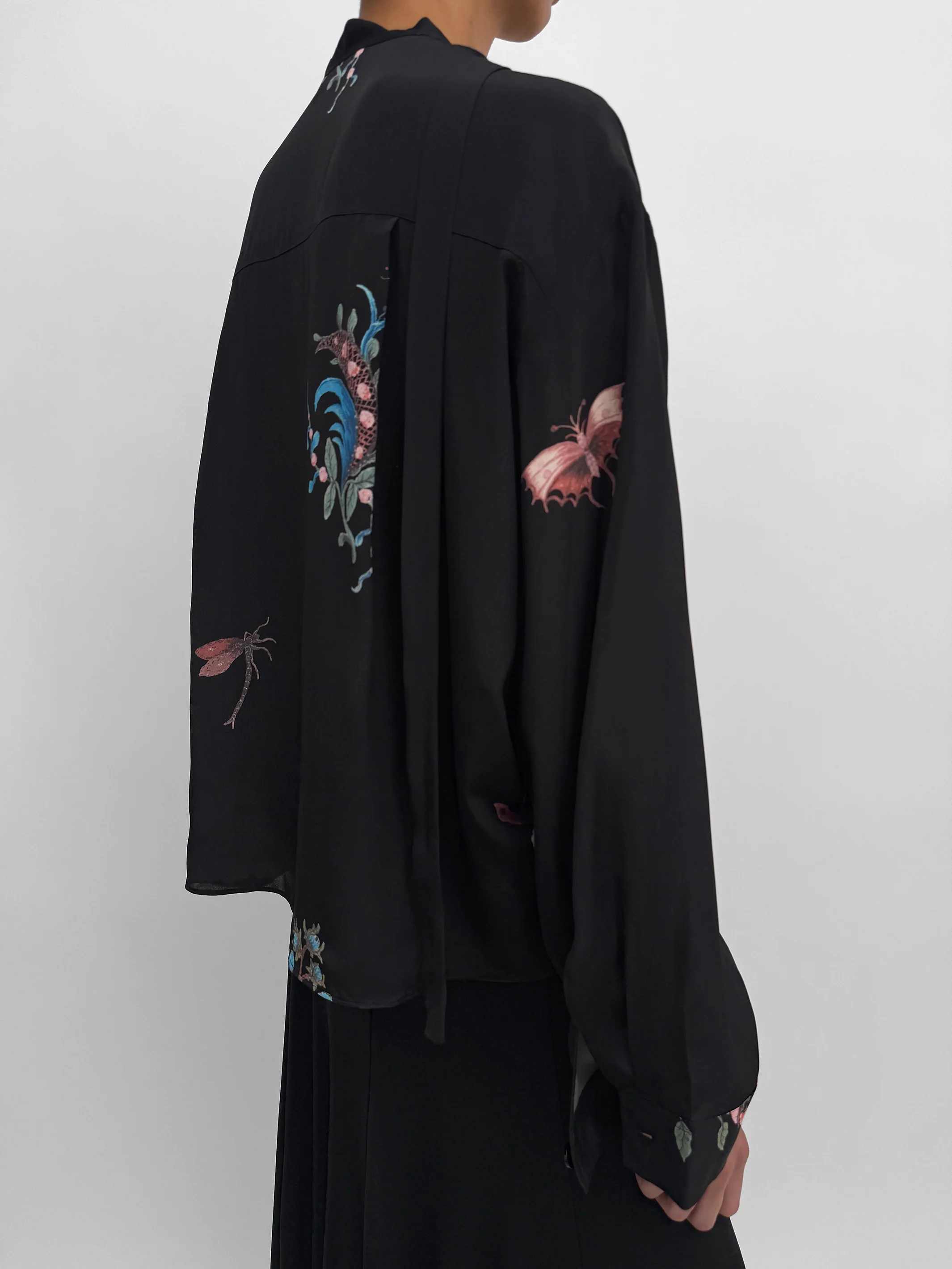The Melanie light silk blouse in Duchess - Image 3