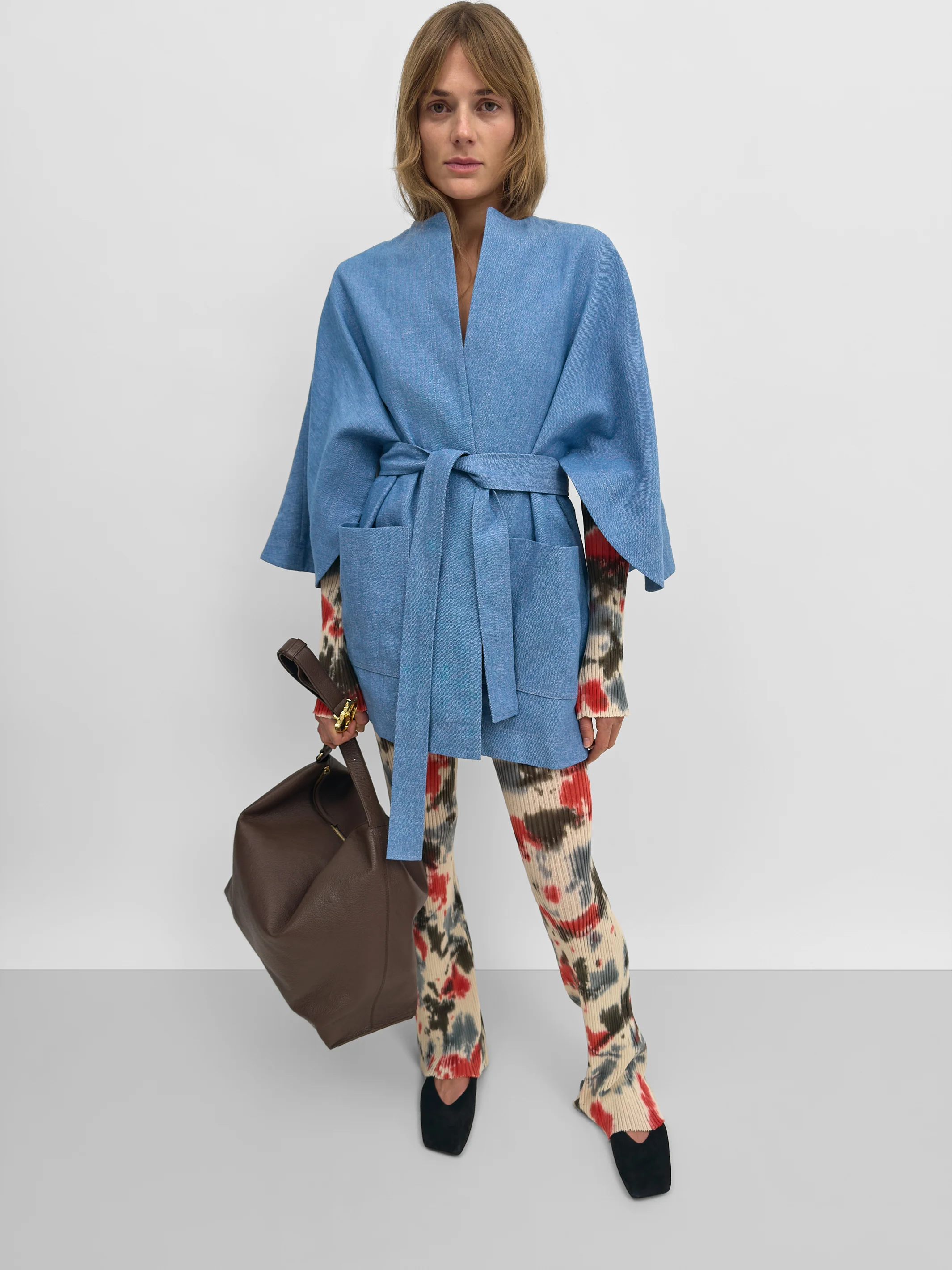 The Pinto Lino workwear cape coat - Image 2