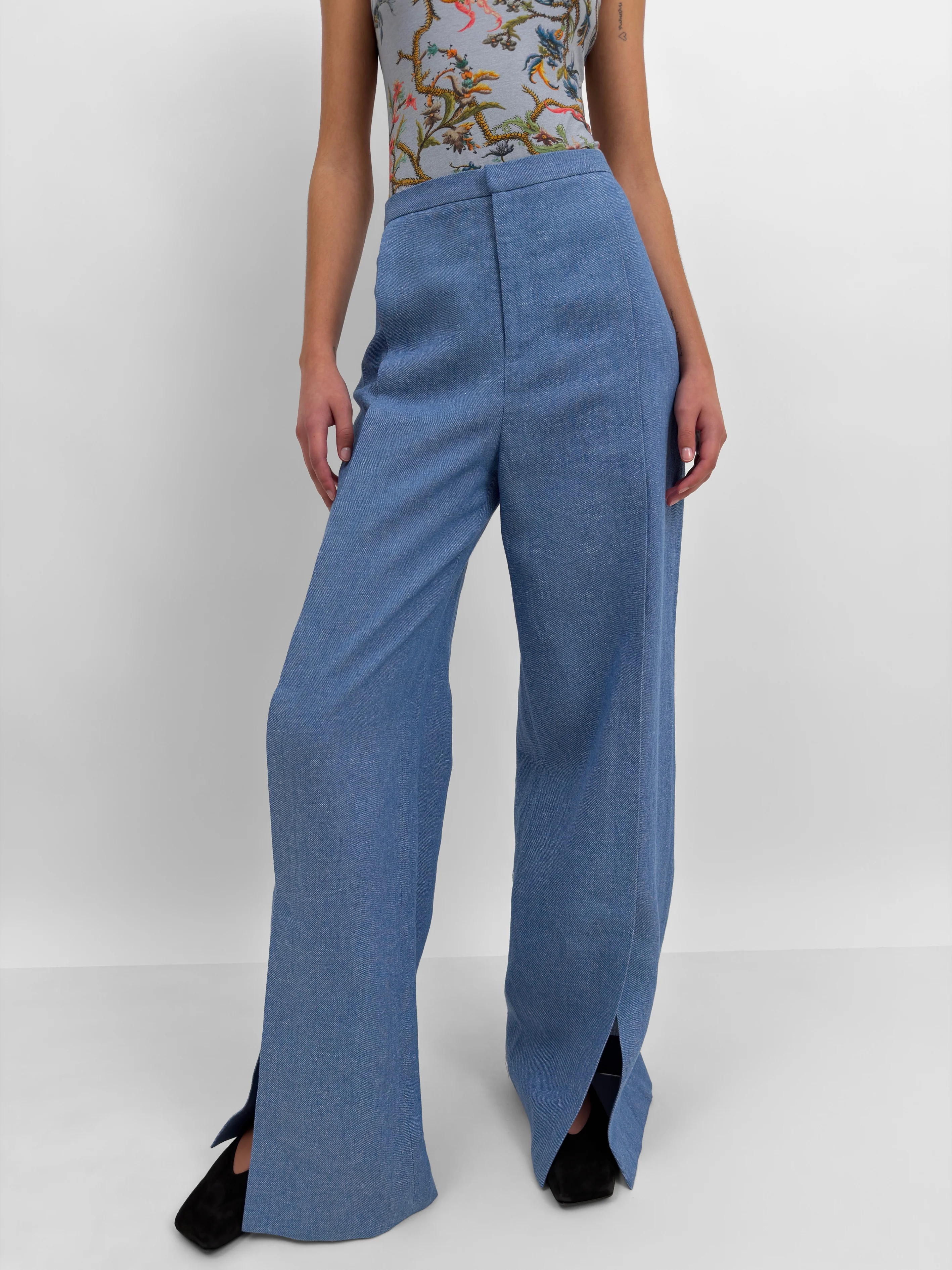 The Rubin Lino front slit pant - Image 3