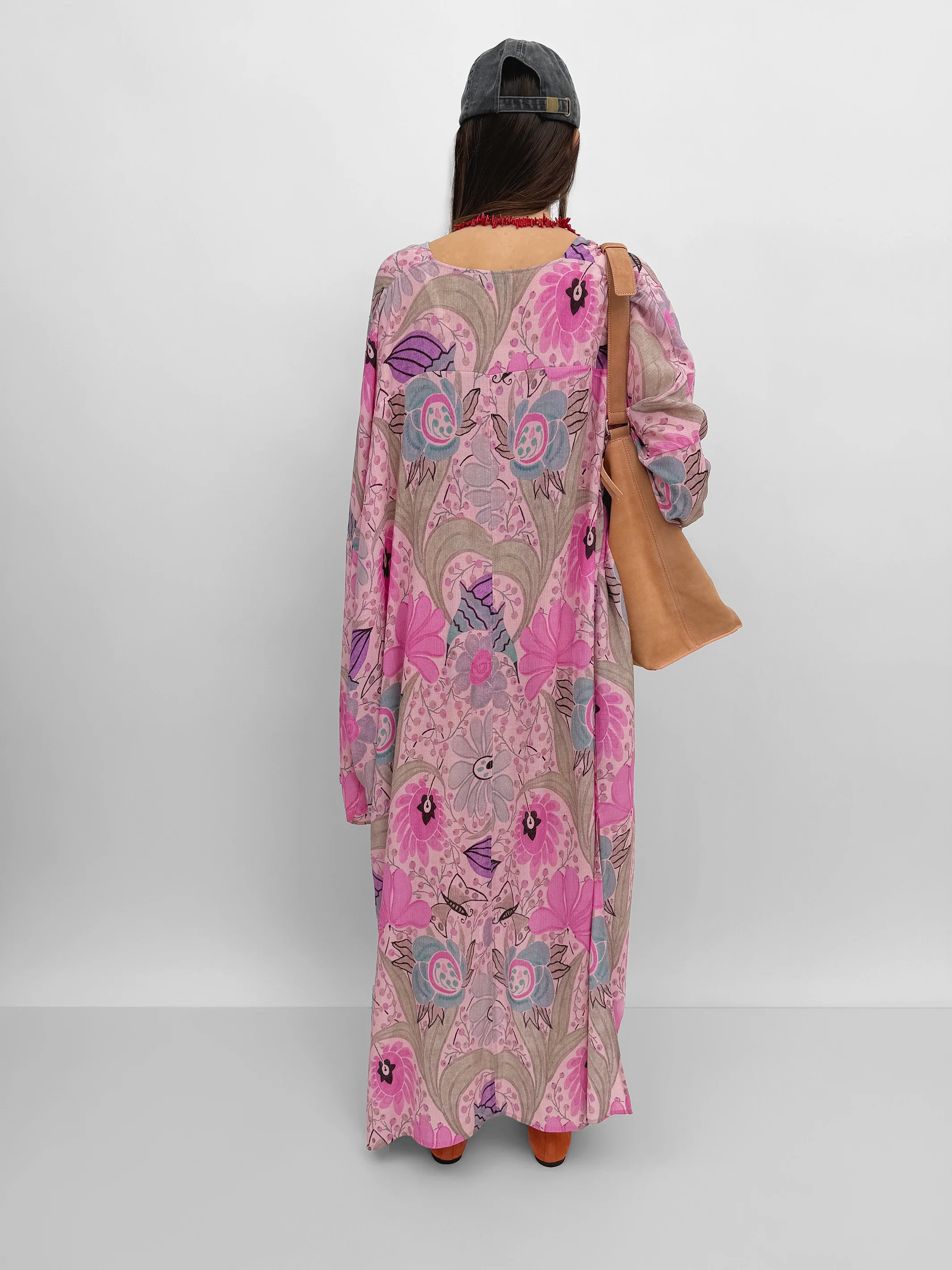 The Sargasso over-dimensioned caftan dress in Ducharne - Image 4