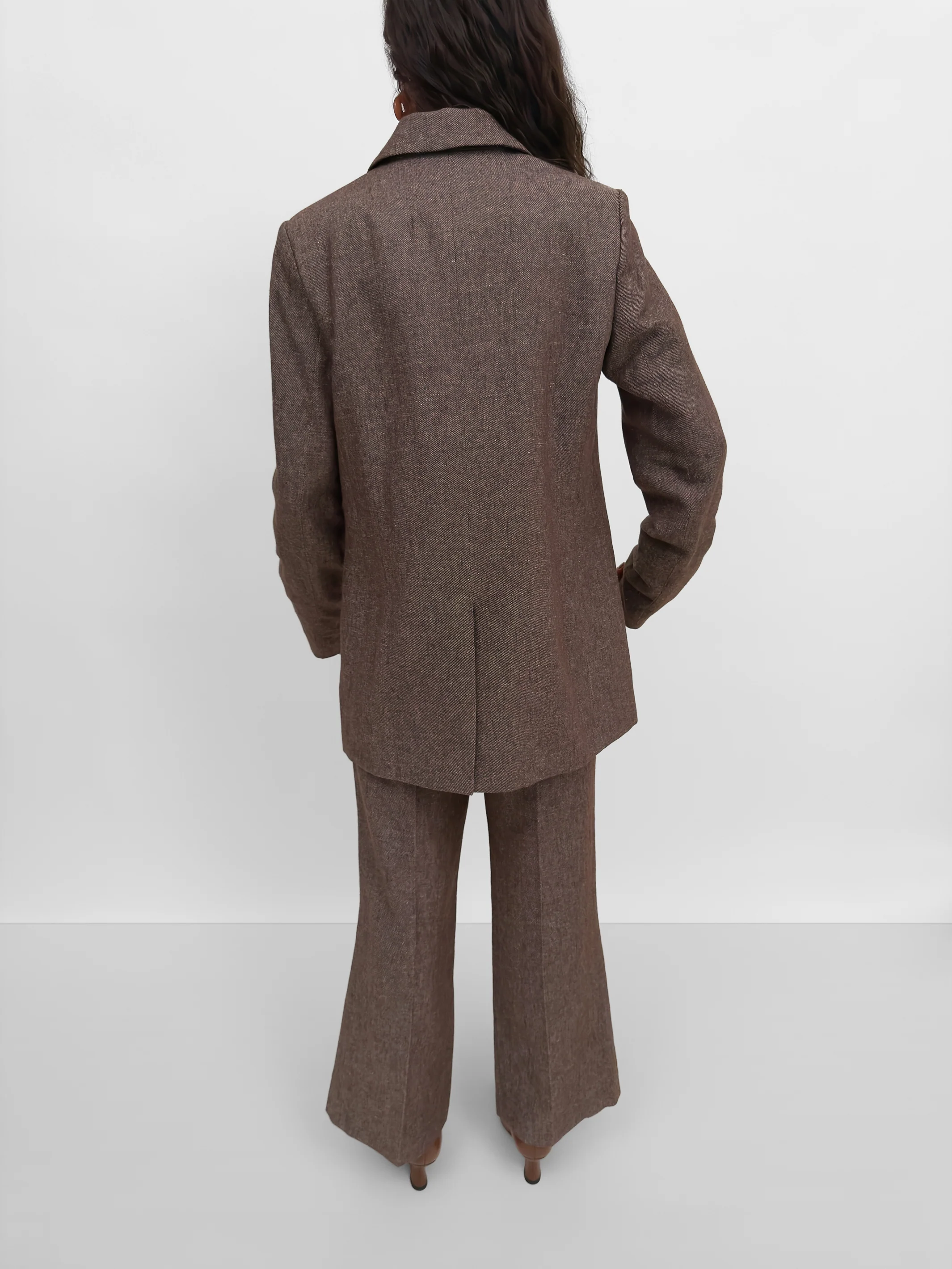 The Viola linen twill tailored blazer - Image 4