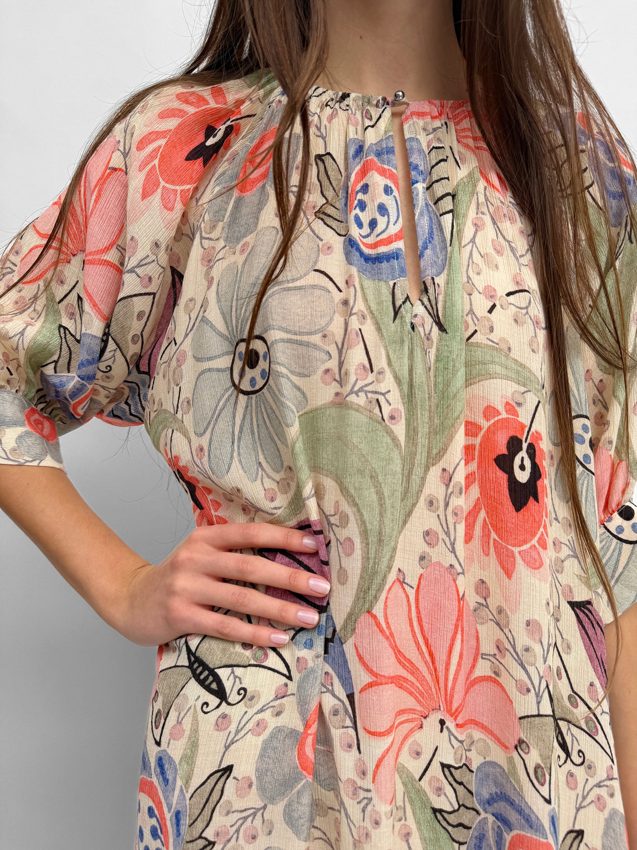 The Windy plissé dress in Ducharne - Image 4