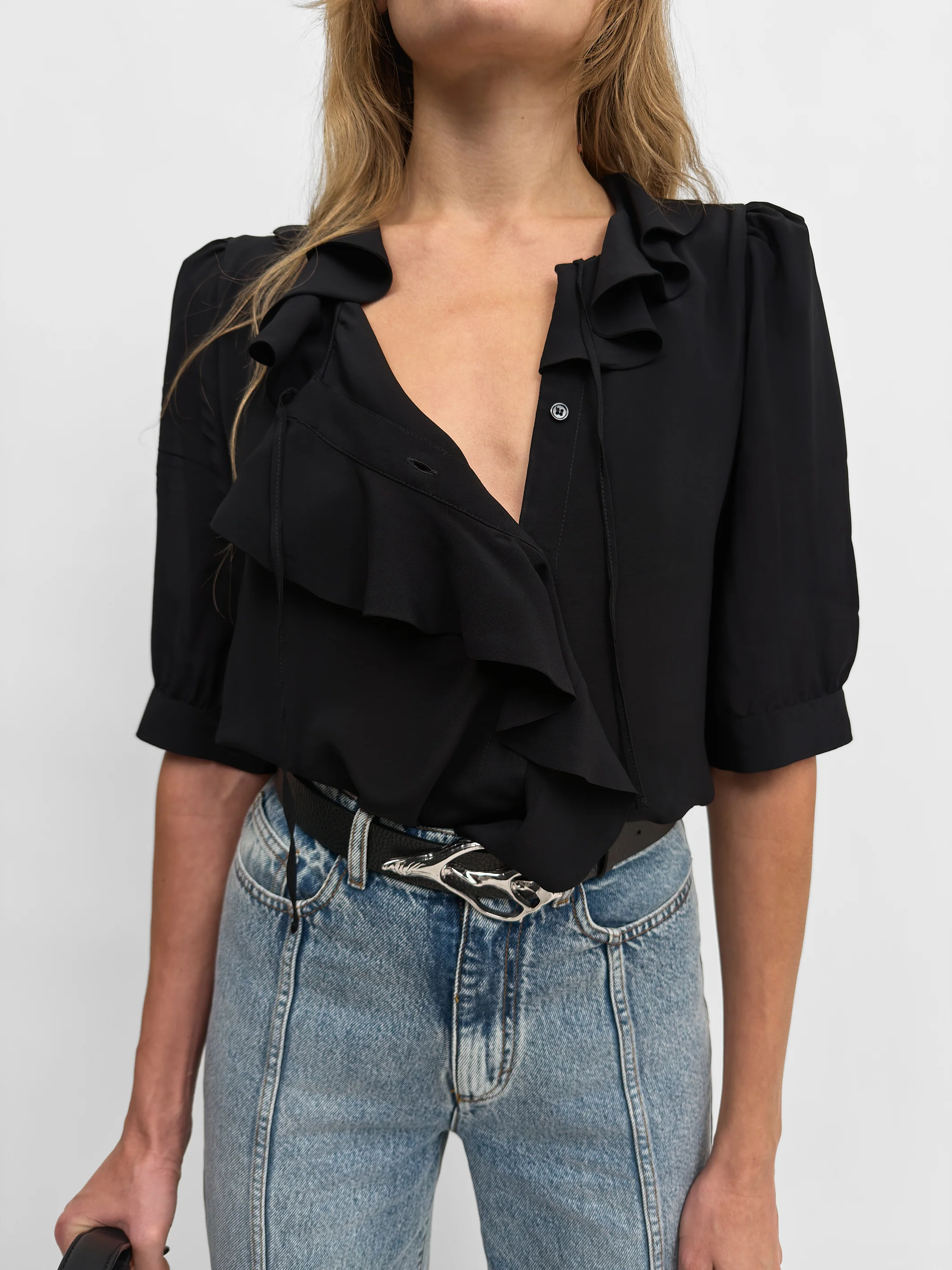 The Xilla flounce blouse - Image 6